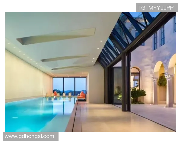 现代家居设计中的室内泳池创意方案与空间布局优化探索