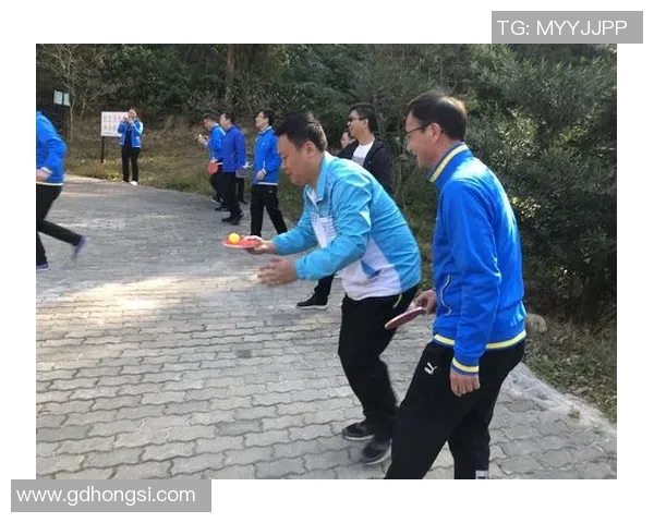 乒乓球的热爱与坚持：周磊深度对话分享人生故事与奋斗历程